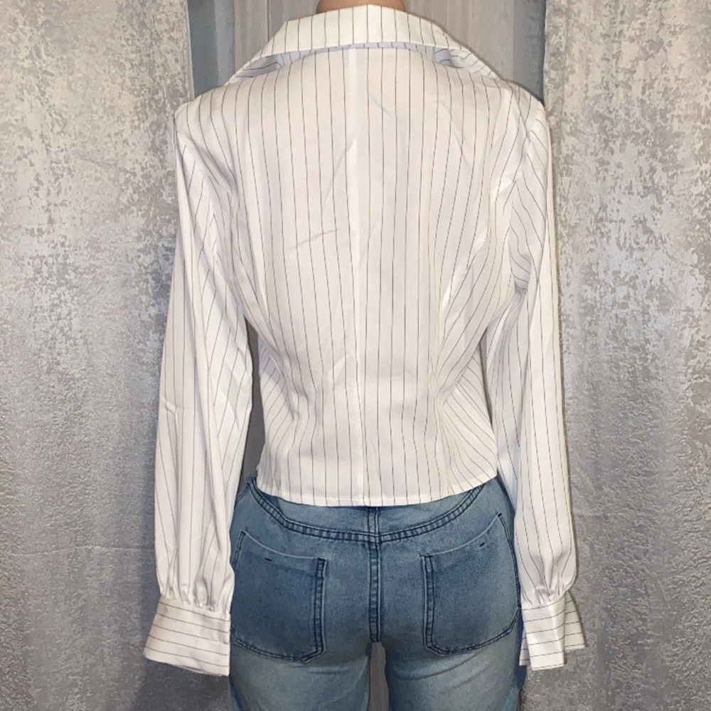 Boss lady blouse - Picture 3 of 3